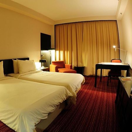 Tanahmas The Sibu Hotel Ngoại thất bức ảnh