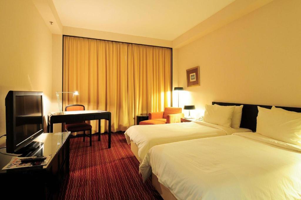 Tanahmas The Sibu Hotel Ngoại thất bức ảnh
