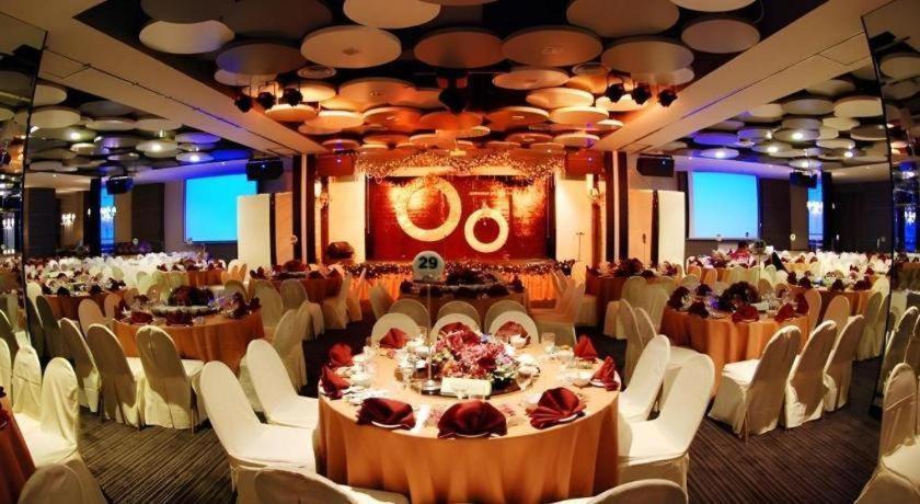 Tanahmas The Sibu Hotel Ngoại thất bức ảnh