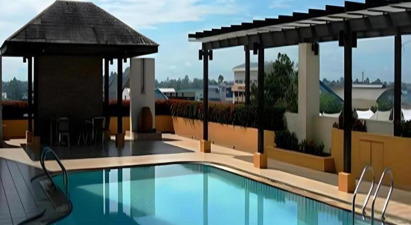 Tanahmas The Sibu Hotel Ngoại thất bức ảnh