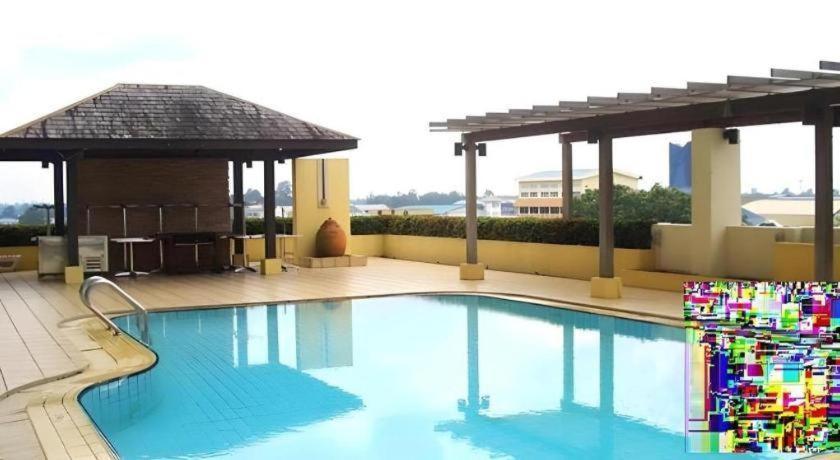 Tanahmas The Sibu Hotel Ngoại thất bức ảnh