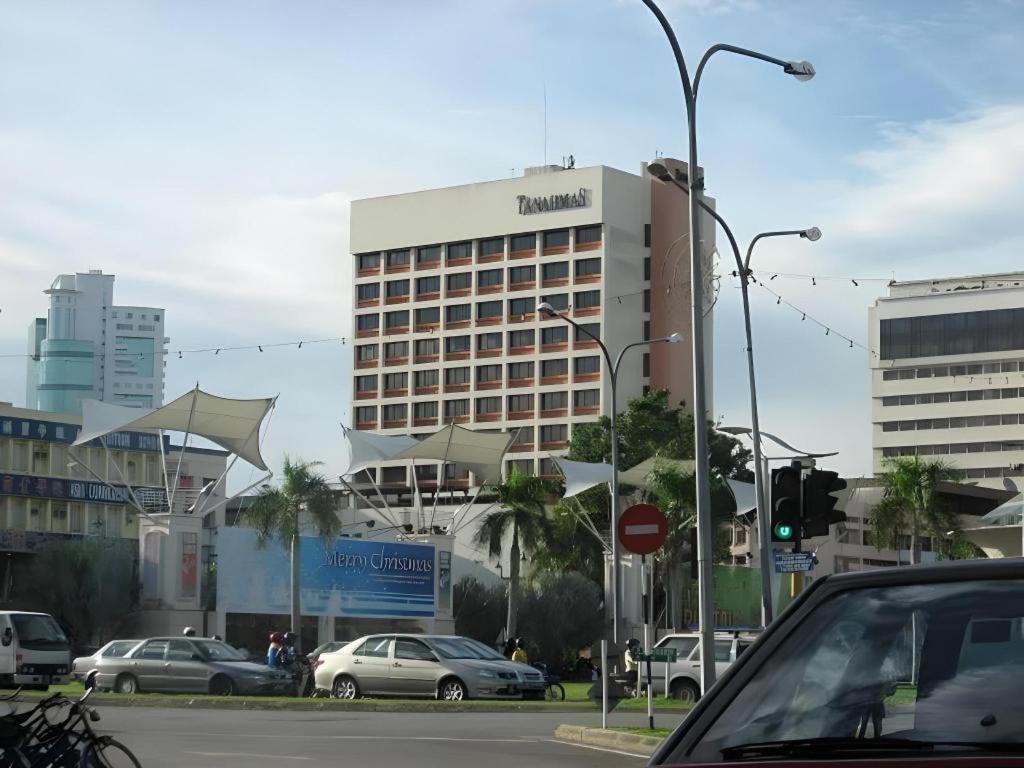 Tanahmas The Sibu Hotel Ngoại thất bức ảnh