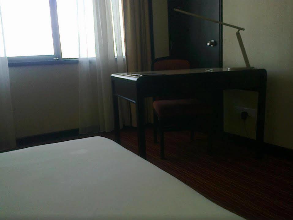 Tanahmas The Sibu Hotel Ngoại thất bức ảnh