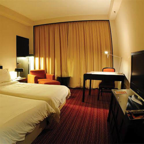 Tanahmas The Sibu Hotel Ngoại thất bức ảnh